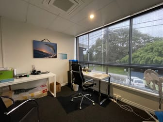 3/52 Griffith Street Coolangatta QLD 4225 - Image 3