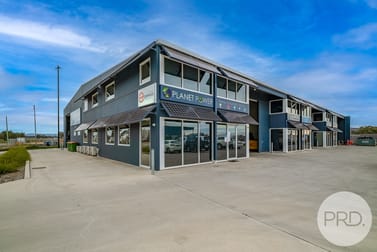 2/6 Lockyer Place Wagga Wagga NSW 2650 - Image 1