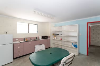 Unit 2/2 Jeffcoat Street West Mackay QLD 4740 - Image 3