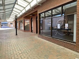 3/180 Main Street Bairnsdale VIC 3875 - Image 2