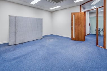 2B/26 Redland Bay Road Capalaba QLD 4157 - Image 3