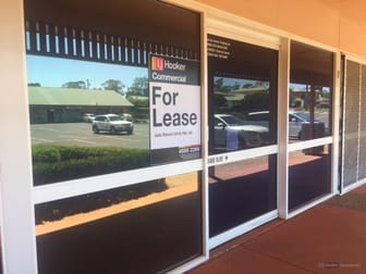 3a/462 West Street Kearneys Spring QLD 4350 - Image 3