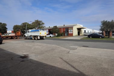 2/103 Harris Street Welshpool WA 6106 - Image 3