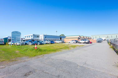 67 Dowd Street Welshpool WA 6106 - Image 1