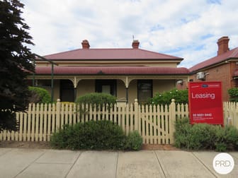 2/567 Englehardt Street Albury NSW 2640 - Image 1