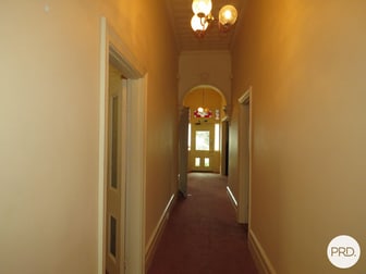 2/567 Englehardt Street Albury NSW 2640 - Image 3