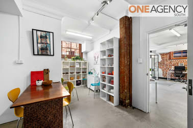 4/56 Pakenham Street Fremantle WA 6160 - Image 3