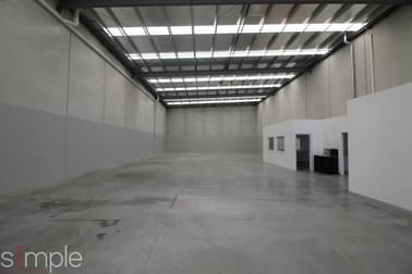 2/39-41 Whitfield Boulevard Cranbourne West VIC 3977 - Image 3