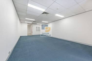 15A/10 Gladstone Road Castle Hill NSW 2154 - Image 2