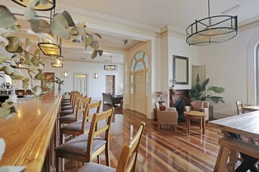 Click to view all images 20 Bank Street Port Fairy VIC 3284 - Image 2