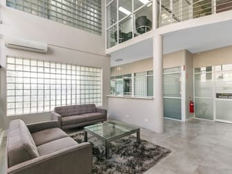 16 Kearns Crescent Ardross WA 6153 - Image 3