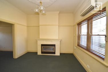 138 Nixon St Shepparton VIC 3630 - Image 3