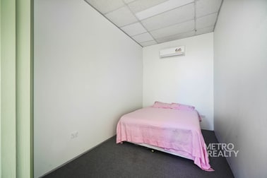 1/2a Burrows Rd St Peters NSW 2044 - Image 3