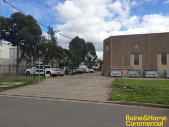 3/42 York Road Ingleburn NSW 2565 - Image 1