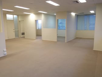 3/126 Scarborough Street Southport QLD 4215 - Image 2