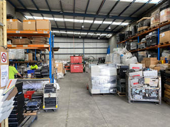 11/18-20 Rhur Street Dandenong VIC 3175 - Image 3