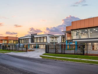 18/15 Holt Street Pinkenba QLD 4008 - Image 1