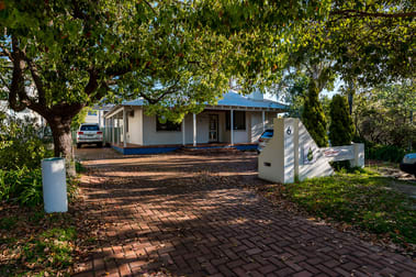 6 Kearns Crescent Applecross WA 6153 - Image 1