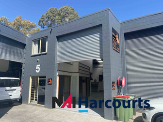 5/6 Barnett Place Molendinar QLD 4214 - Image 1