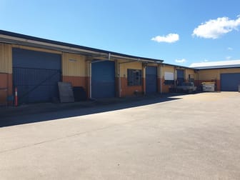 4 & 5/136 Aumuller Street Bungalow QLD 4870 - Image 2