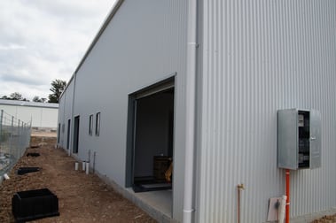 Bay 2/51 Production Drive Port Macquarie NSW 2444 - Image 2