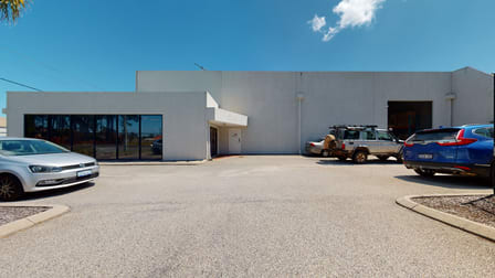 19 Weatherburn Way Kardinya WA 6163 - Image 1