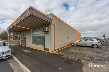 18 ELIZABETH STREET Mount Gambier SA 5290 - Image 1