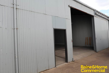 2/11 Forge Street Wagga Wagga NSW 2650 - Image 2