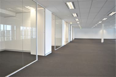 OFFICES/122-126 Old Pittwater Road Brookvale NSW 2100 - Image 3
