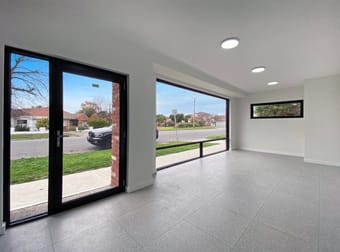 Shop/1 Mendip Road Reservoir VIC 3073 - Image 2