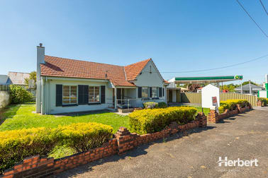 4 DAVISON STREET Mount Gambier SA 5290 - Image 1