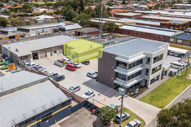 4/3 Bookham Street Morley WA 6062 - Image 1