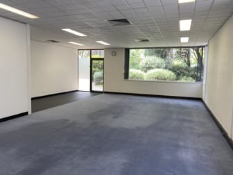 Ground  Unit 2/10 Thesiger Court Deakin ACT 2600 - Image 2