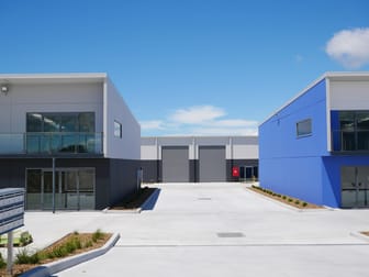 13/4 Fairmile Close Charmhaven NSW 2263 - Image 2
