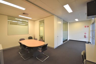 2/590-594 Hovell Street Albury NSW 2640 - Image 3
