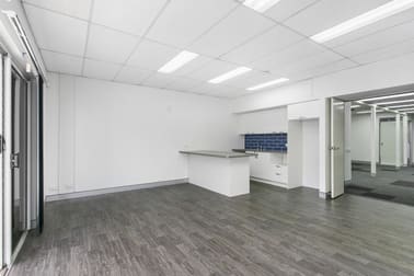 24 Logan Road Woolloongabba QLD 4102 - Image 3