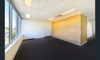 102/63-85 Turner Street Port Melbourne VIC 3207 - Image 3