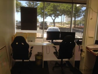 Shop 4/7-11 Wharf Street Tweed Heads NSW 2485 - Image 2