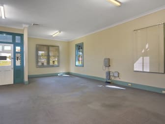 21 Moss Street Nowra NSW 2541 - Image 3