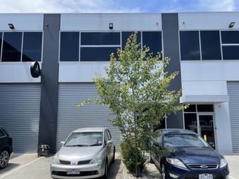Unit 5/5-56 Wirraway Drive Port Melbourne VIC 3207 - Image 1