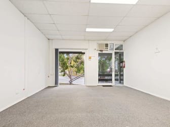2/6 Chute Street Diamond Creek VIC 3089 - Image 3