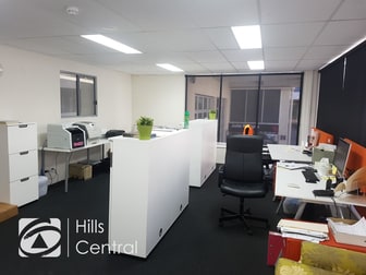 25/7 Hoyle Avenue Castle Hill NSW 2154 - Image 2