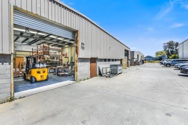 Unit 2/10 Princes Highway Doveton VIC 3177 - Image 2