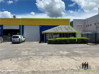 4/18-20 Lear Jet Dr Caboolture QLD 4510 - Image 1