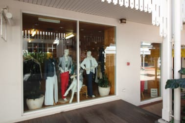 15/12-14 Lake Street Cairns City QLD 4870 - Image 2