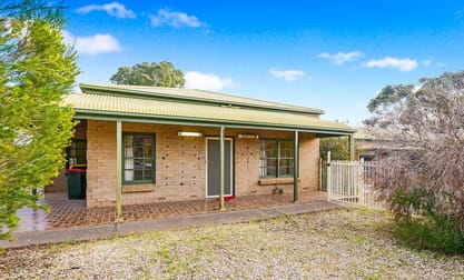 6 Bogan Road Hillbank SA 5112 - Image 1