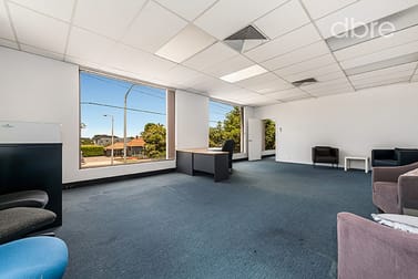 4/600 Hampton Street Brighton VIC 3186 - Image 2
