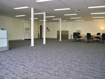 12/1 Maitland Place Norwest NSW 2153 - Image 2