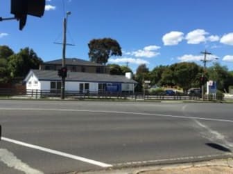 25 Mount Pleasant Drive Mount Waverley VIC 3149 - Image 2