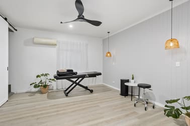 4/14 Fremantle Street Burleigh Heads QLD 4220 - Image 1